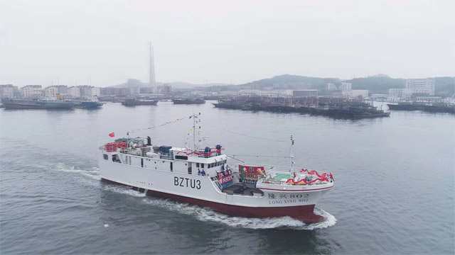 我國自主建造的首批兩艘大洋性玻璃鋼超低溫金槍魚延繩釣船隆興801和隆興802順利啟航，對于我國的玻璃鋼漁船產業化進程具有里程碑式的重要而深遠的意義。廣東博皓提供玻璃鋼船艇選材解決方案。