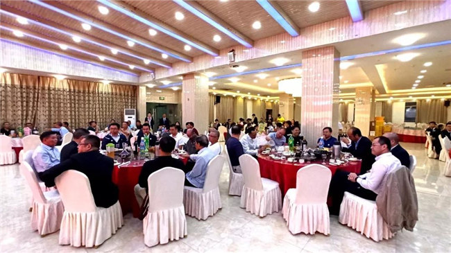 風(fēng)雨同舟十五載，再創(chuàng)輝煌從頭邁！廣東博皓十五周年晚會(huì)于2019年10月19日在江西上猶隆重舉行