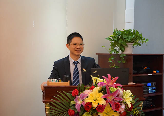 在此次季度會上，我們敬愛的賴董的一番主題為&ldquo;接地氣，干實事，求蛻變&rdquo;的演講鏗鏘有力振奮人心